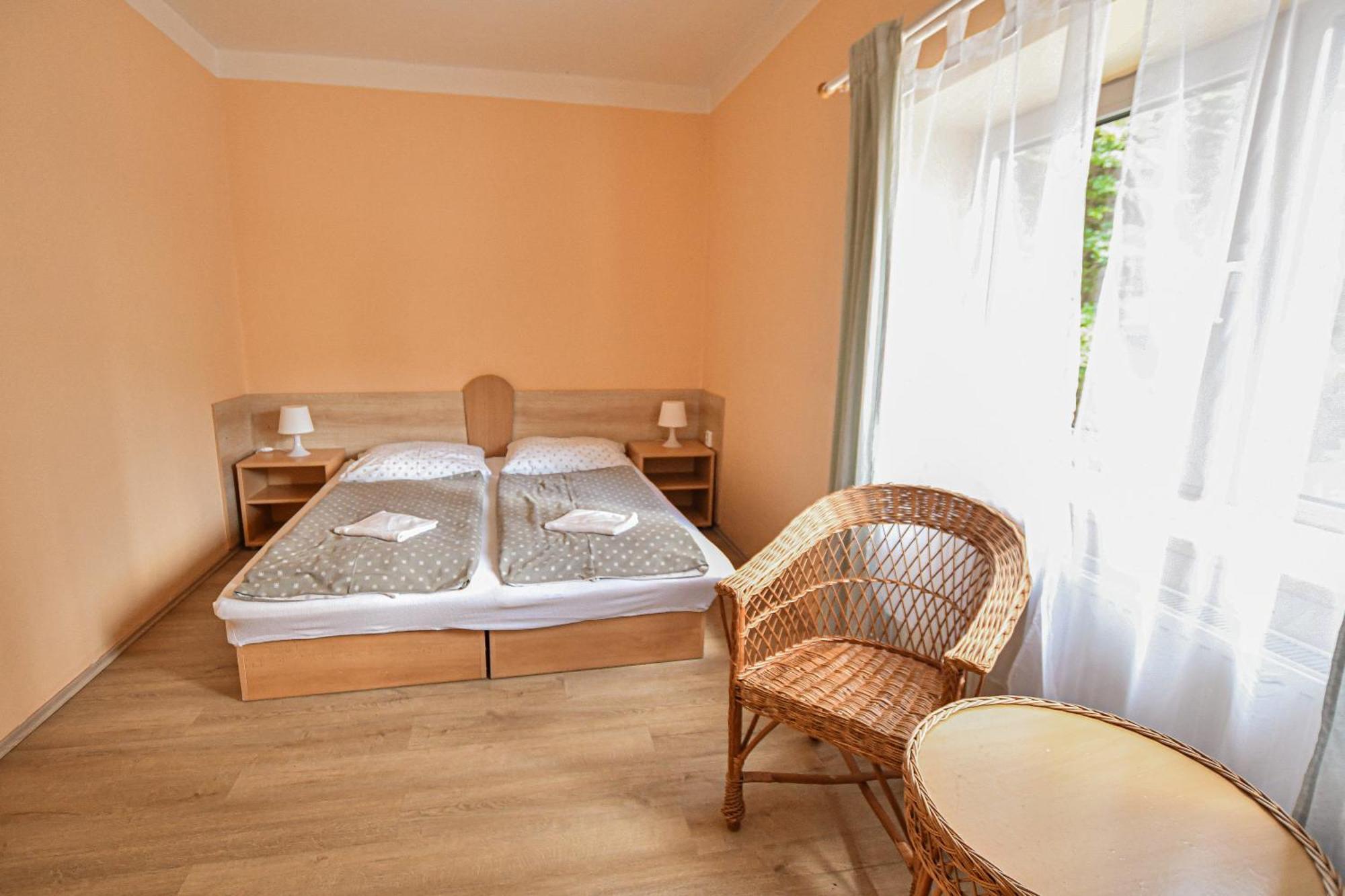 Apartmany Ados 하라포프 외부 사진