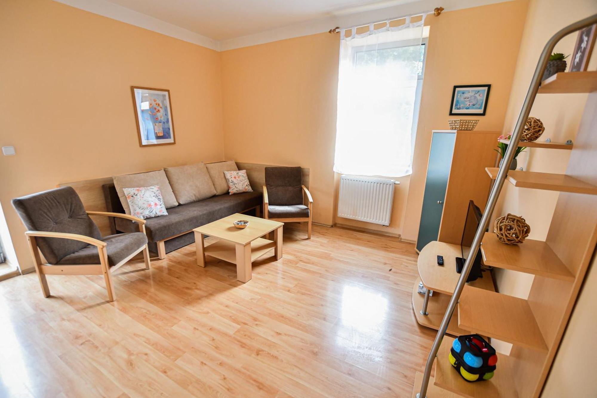 Apartmany Ados 하라포프 외부 사진