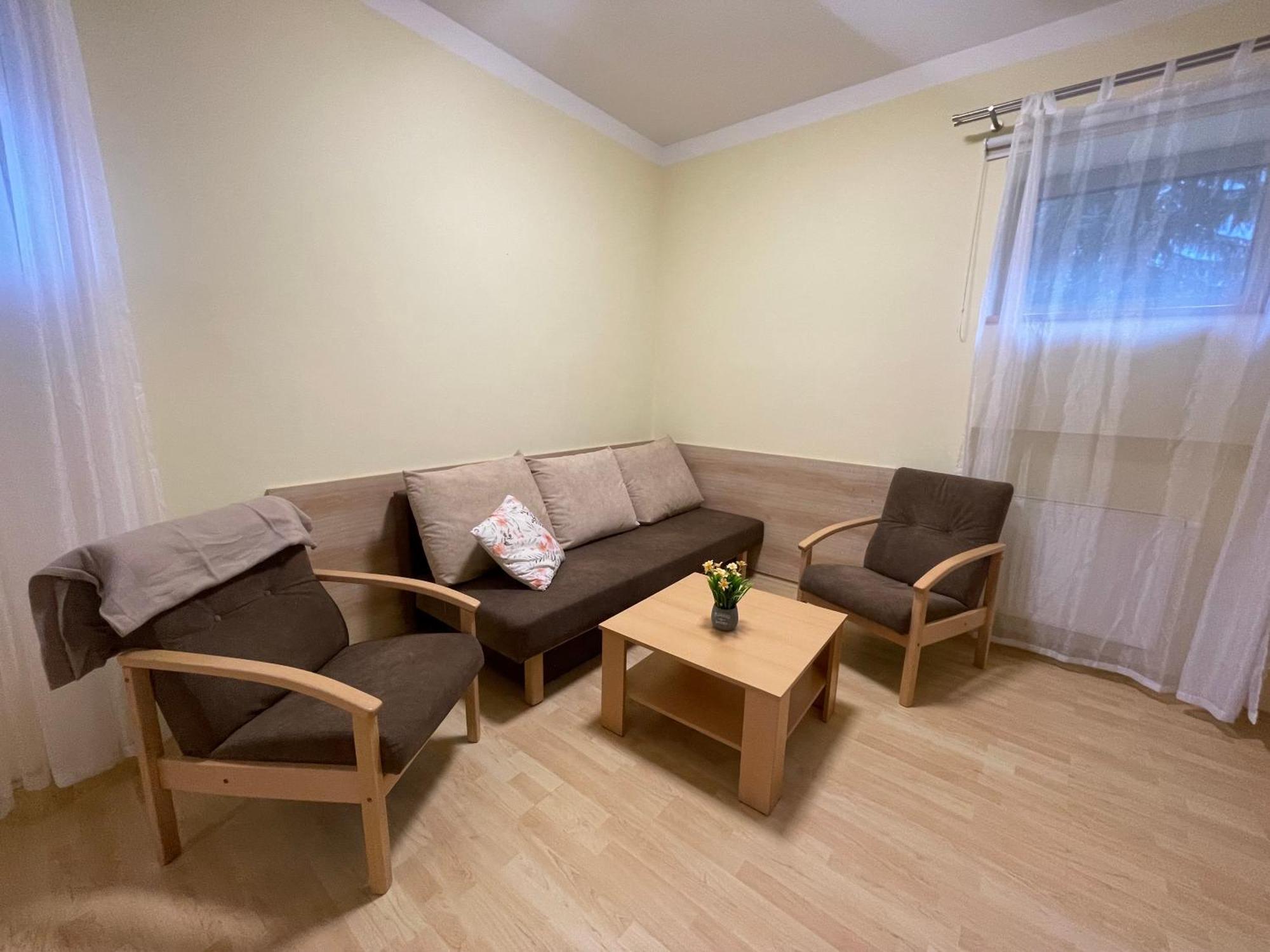 Apartmany Ados 하라포프 외부 사진